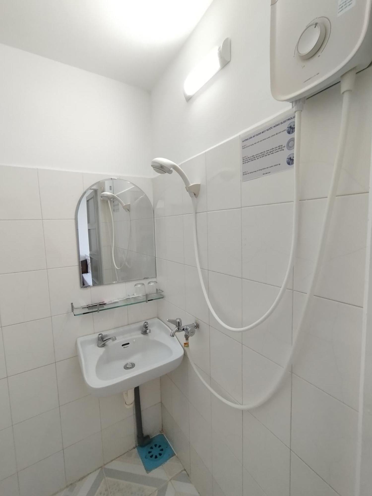 Hotel Nha Nghi Sao Mai Hà Tiên Esterno foto