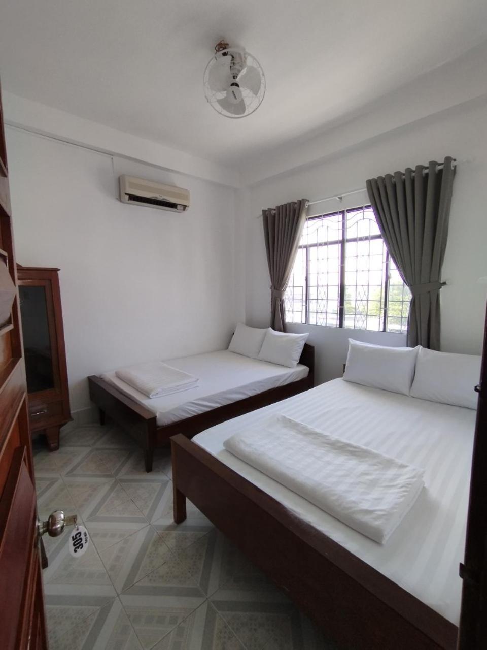 Hotel Nha Nghi Sao Mai Hà Tiên Esterno foto
