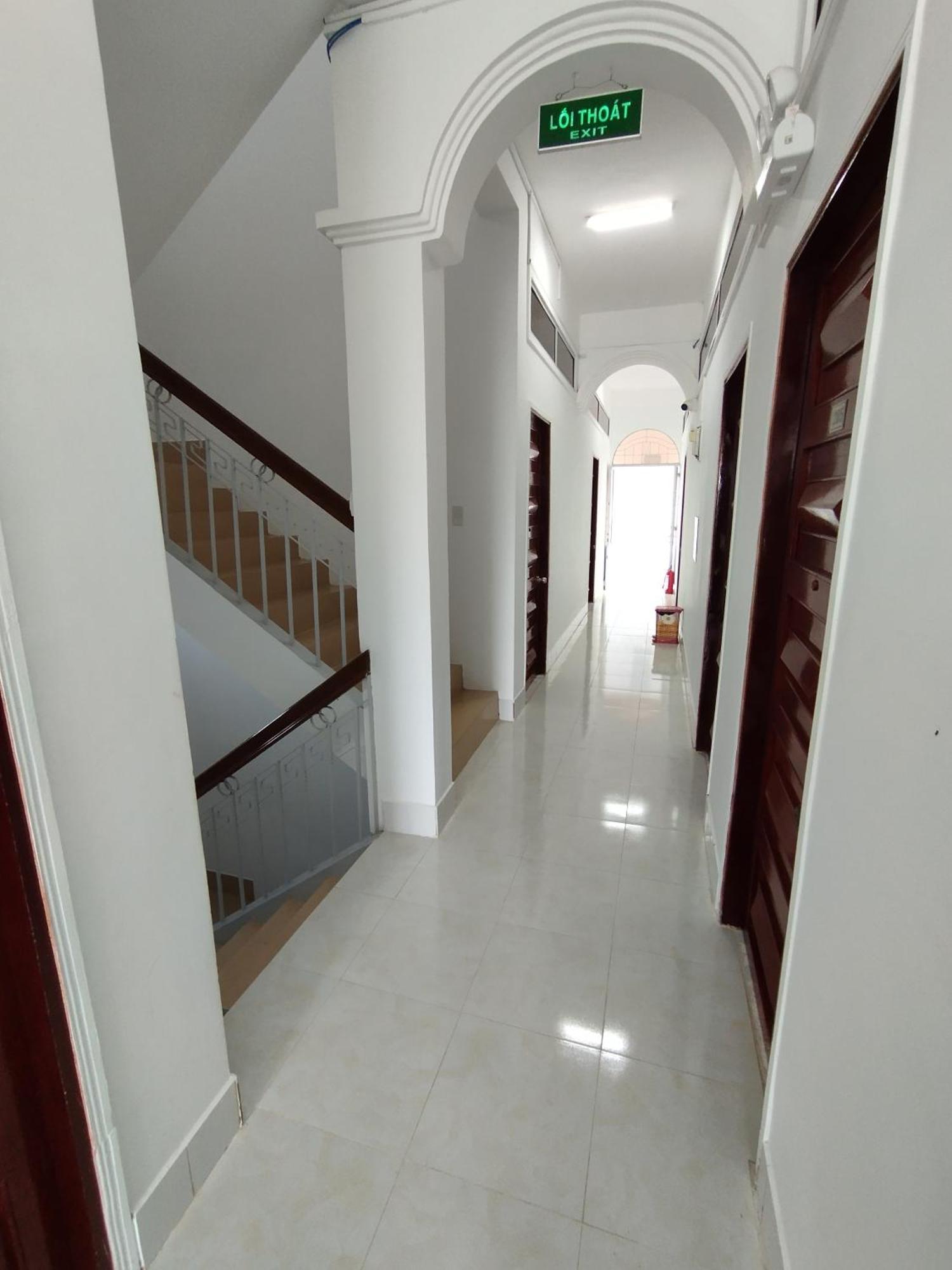 Hotel Nha Nghi Sao Mai Hà Tiên Esterno foto